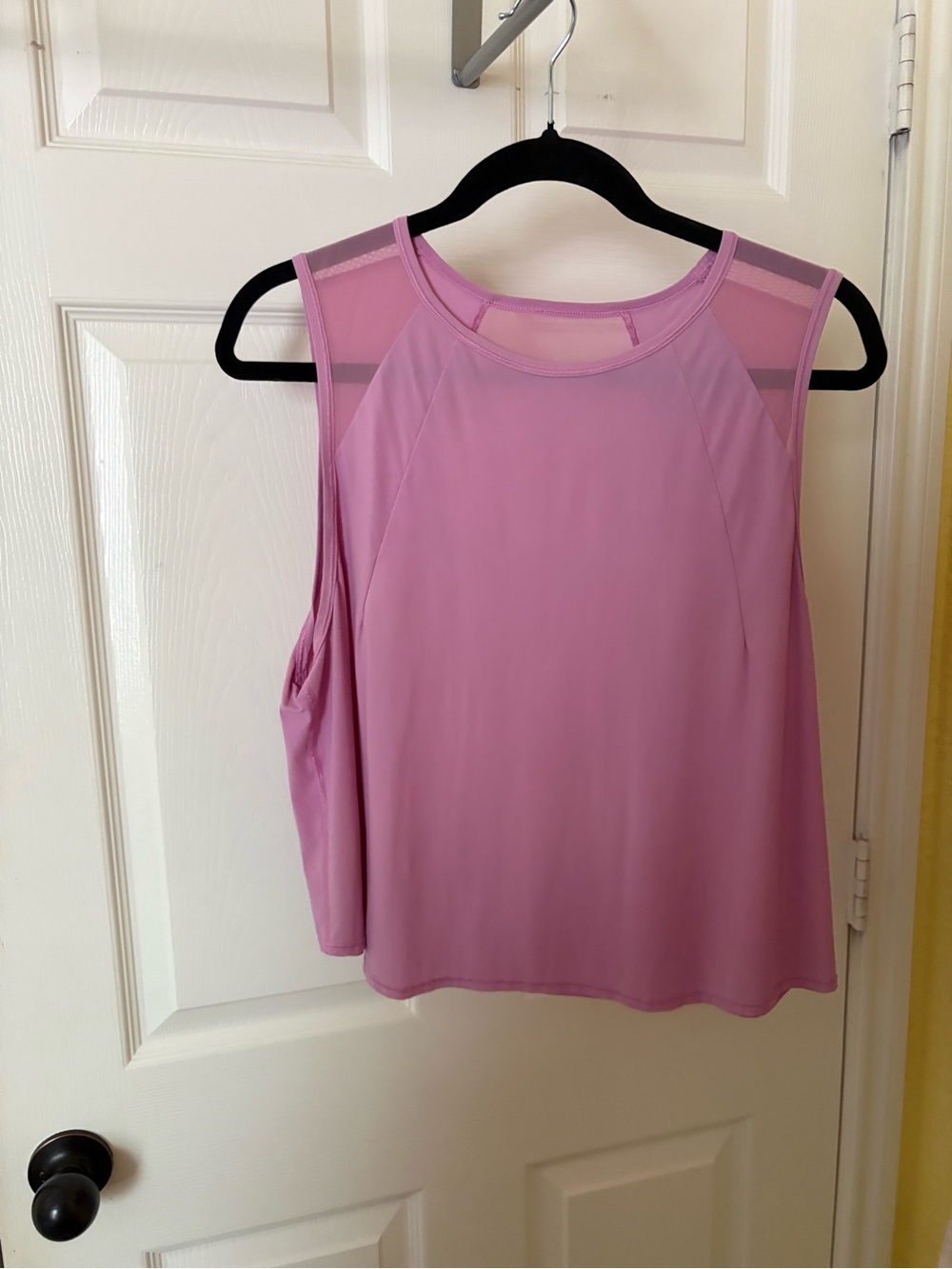 LuLuLemon Light Pink Women’s Sleeveless Athletic Tank Top